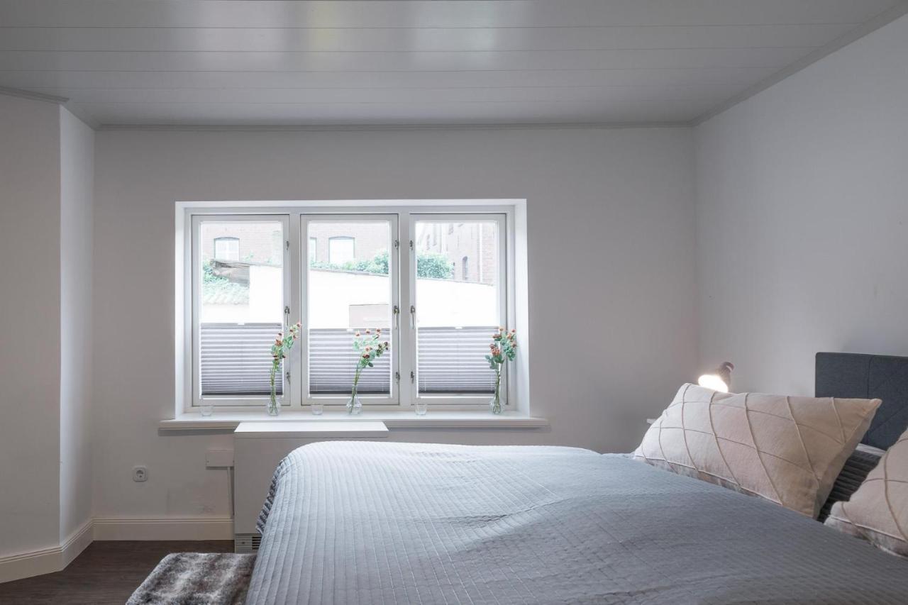 Apartmenthaus Theodor Storm Daemmerstunde 胡苏姆 外观 照片